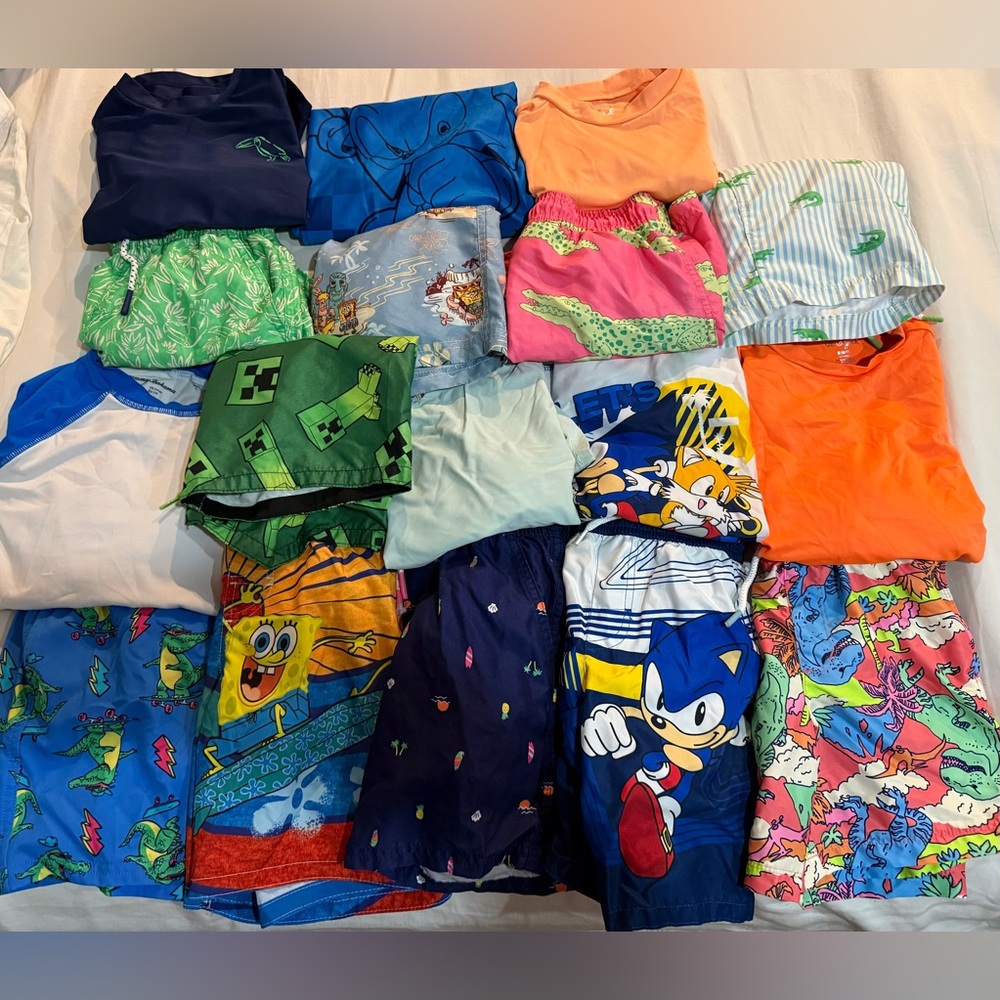 Boys swim bundle 
10 pairs of swim shorts 
7 matching shirts